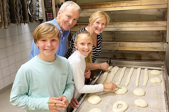 Hands-on French pastry baking class in a Parisian bakery, Le Marais, photo 37 | wizardtrip