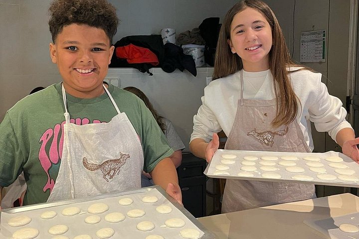 Atelier de macarons en famille dans une cuisine parisienne, photo 41 | wizardtrip