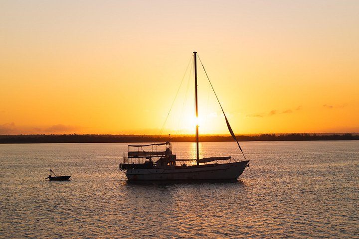 Sonnenuntergangs-Dinnerkreuzfahrt im Darwin Harbour mit malerischer Aussicht und feinem Essen, Foto 7 | wizardtrip