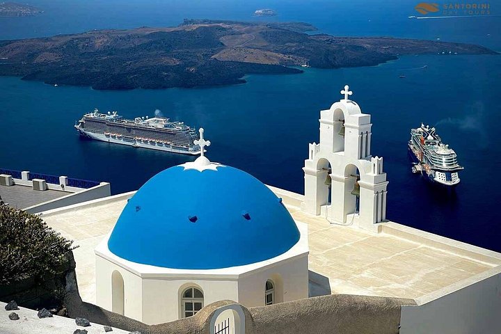 Tour privado personalizado pelos destaques de Santorini, incluindo Oia, cúpulas azuis e praias, foto 33 | wizardtrip