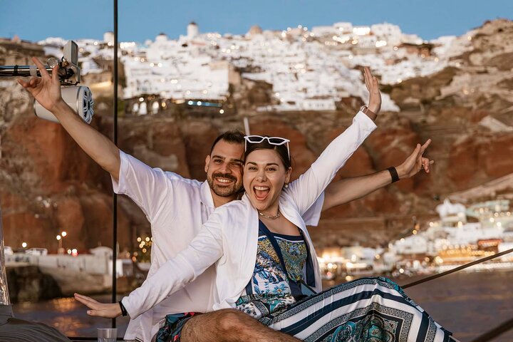 Santorini Catamaran Cruise with Swim-Stops, Greek Meal and Sunset | wizardtrip