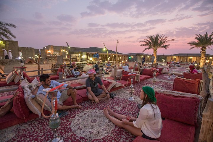 Experience a traditional Bedouin desert safari in Dubai with a vintage Land Rover, falconry, and dinner, photo 20 | wizardtrip