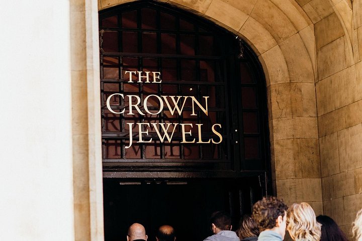 VIP-Tour durch den Tower of London, einschließlich der Kronjuwelen und einer Flusskreuzfahrt, Foto 9 | wizardtrip