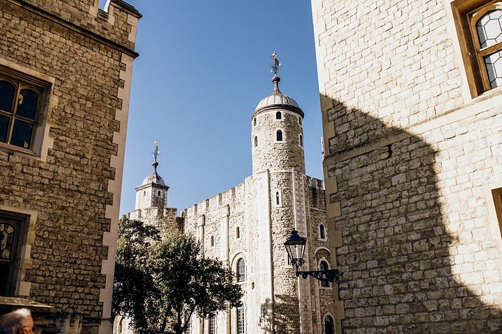 VIP-Tour durch den Tower of London, einschließlich der Kronjuwelen und einer Flusskreuzfahrt, Foto 10 | wizardtrip