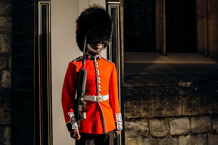 VIP-Tour durch den Tower of London, einschließlich der Kronjuwelen und einer Flusskreuzfahrt, Foto 13 | wizardtrip
