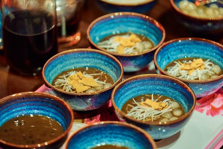 Una clase de cocina vietnamita práctica en Hanói, con tours por el mercado e inmersión cultural, foto 12 | wizardtrip