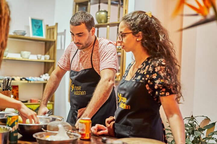 Una clase de cocina vietnamita práctica en Hanói, con tours por el mercado e inmersión cultural, foto 26 | wizardtrip
