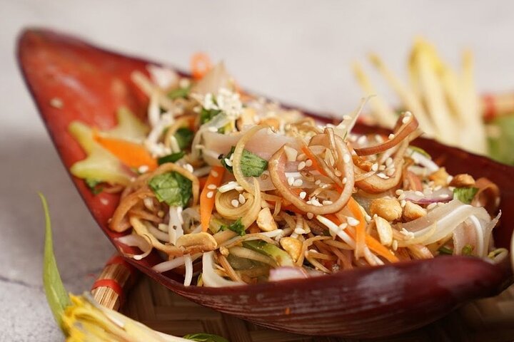 Hands-on Vietnamese cooking class and market tour in Hanoi, Vietnam, photo 9 | wizardtrip