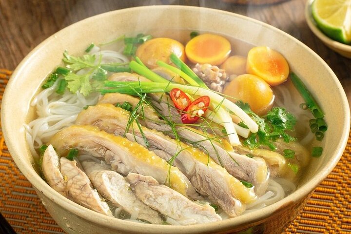 Hands-on Vietnamese cooking class and market tour in Hanoi, Vietnam, photo 17 | wizardtrip