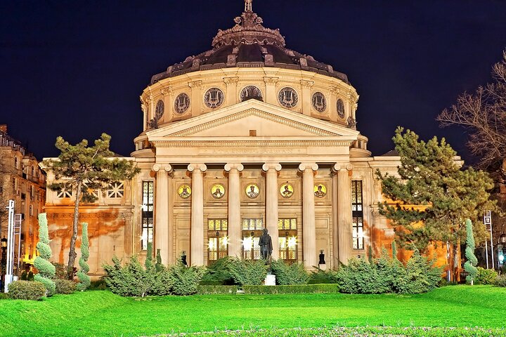 Walking Tour durch Bukarests historische Wahrzeichen und Architektur, Foto 8 | wizardtrip