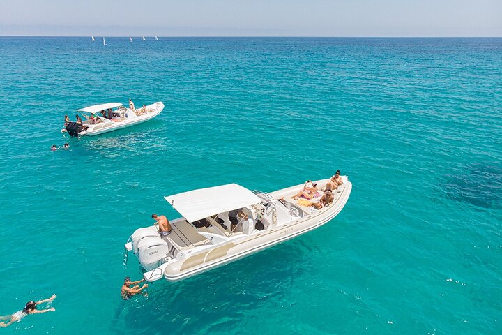Excursion en bateau d'une journée complète de San Vito Lo Capo à Castellammare del Golfo | wizardtrip