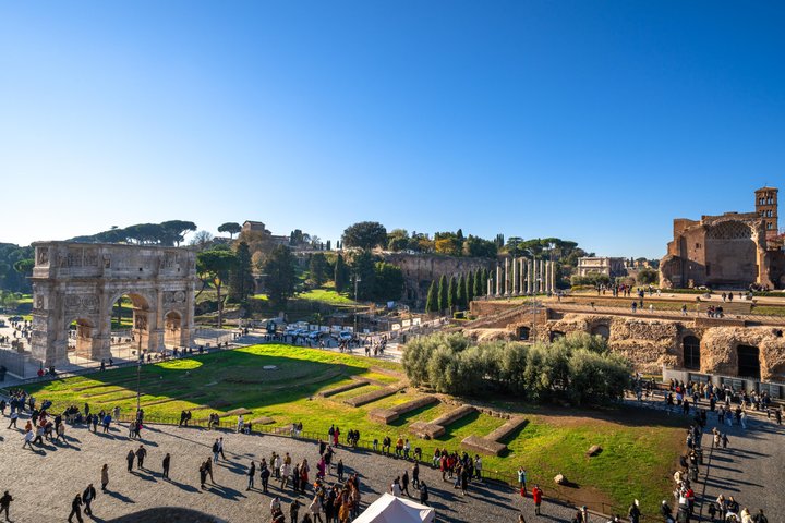 Verken de oude wonderen van Rome, waaronder het Colosseum, het Romeinse Forum en de Palatijnse Heuvel, tijdens een meeslepende rondleiding, foto 34 | wizardtrip