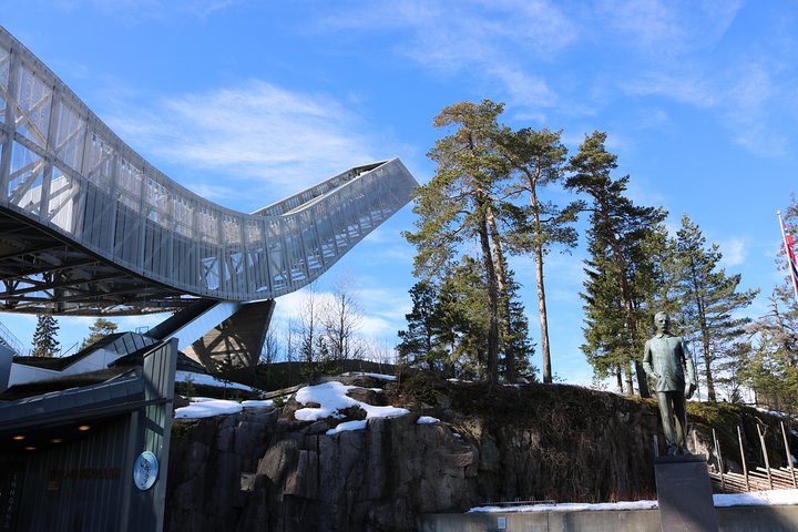 Oslo city tour featuring landmarks like Holmenkollen, Vigeland Park, and museums, photo 8 | wizardtrip