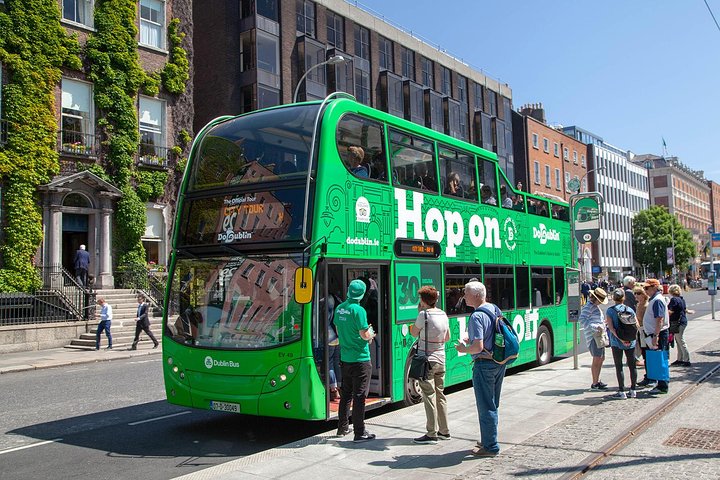 Dublin Hop-On Hop-Off Bus Tour met Little Museum Entree | wizardtrip