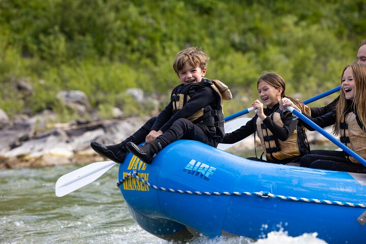 Avventura di rafting in acque bianche per famiglie sul fiume Snake a Jackson Hole, USA, foto 8 | wizardtrip