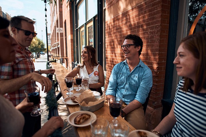 Un viaggio culinario attraverso il centro storico di Denver, con cibo locale e monumenti, foto 28 | wizardtrip