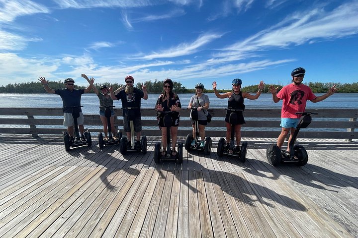 Deslízate por Fort Lauderdale en Segway, explorando monumentos frente al mar y casas de celebridades, foto 8 | wizardtrip