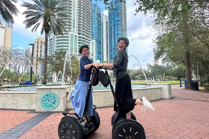 Deslízate por Fort Lauderdale en Segway, explorando monumentos frente al mar y casas de celebridades, foto 14 | wizardtrip
