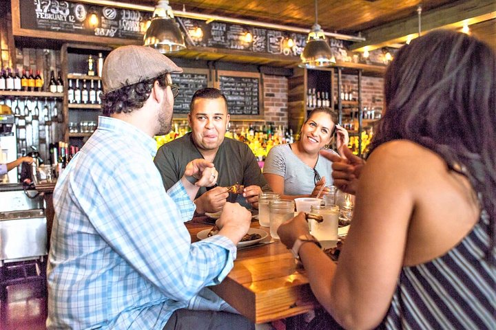 Un recorrido a pie culinario y cultural por las plazas históricas de Savannah, degustando comida local, foto 9 | wizardtrip
