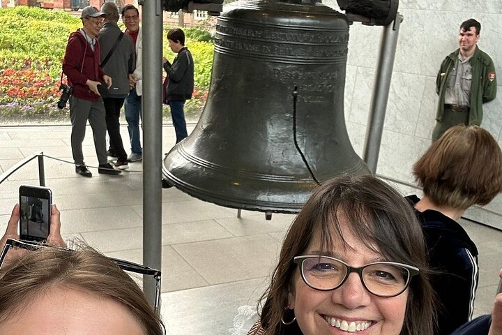 Historical walking tour of Philadelphia's Revolutionary landmarks, including Independence Hall and the Liberty Bell, photo 7 | wizardtrip