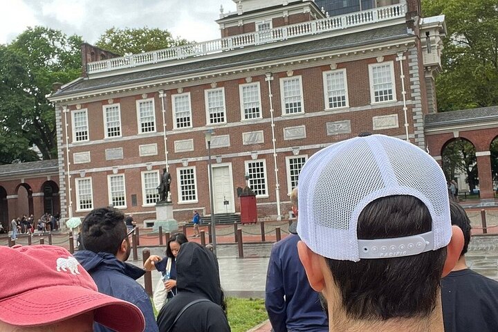 Historical walking tour of Philadelphia's Revolutionary landmarks, including Independence Hall and the Liberty Bell, photo 8 | wizardtrip