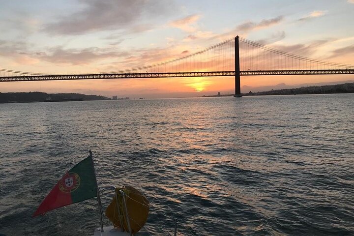 Enjoy a scenic sailboat cruise on Lisbon's Tagus River, viewing landmarks like Belém Tower, photo 9 | wizardtrip