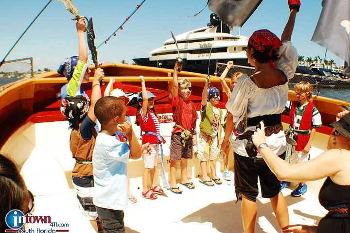 Aventure interactive de croisière pirate avec canons à eau et chasse au trésor à Fort Lauderdale, photo 12 | wizardtrip