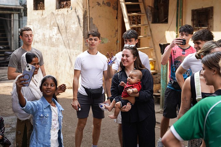 Tour a pé ético pela favela de Dharavi em Mumbai, mostrando indústrias locais e vida comunitária, foto 9 | wizardtrip