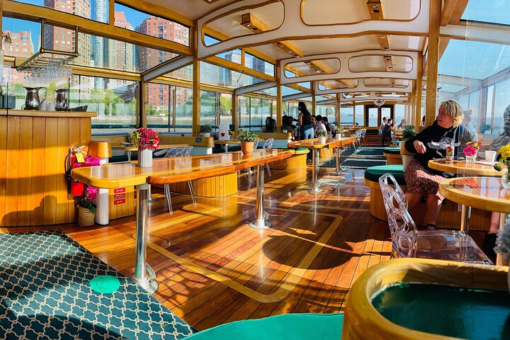 Statue of Liberty and New York City Skyline Sightseeing Cruise | wizardtrip