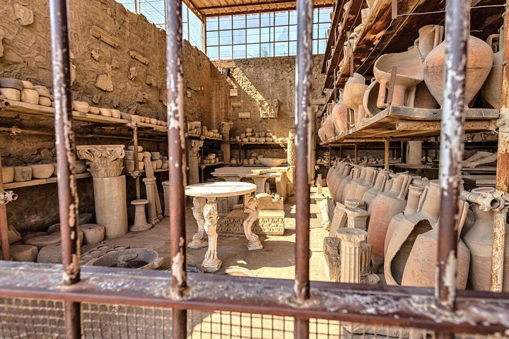 Ganztägiger Ausflug von Rom nach Pompeji und zur Amalfiküste mit antiken Ruinen und atemberaubenden Küstenblicken, Foto 18 | wizardtrip