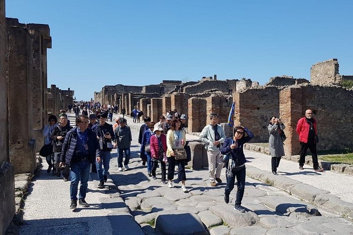 Ganztägiger Ausflug von Rom nach Pompeji und zur Amalfiküste mit antiken Ruinen und atemberaubenden Küstenblicken, Foto 22 | wizardtrip