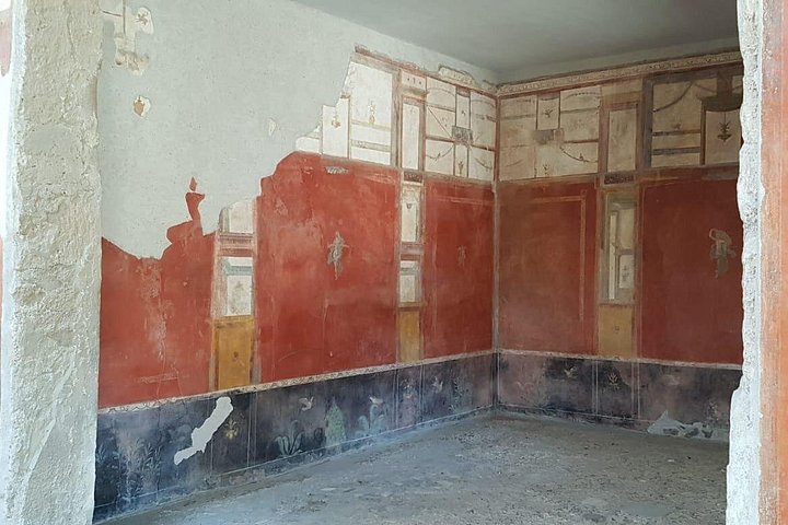 Ganztägiger Ausflug von Rom nach Pompeji und zur Amalfiküste mit antiken Ruinen und atemberaubenden Küstenblicken, Foto 39 | wizardtrip