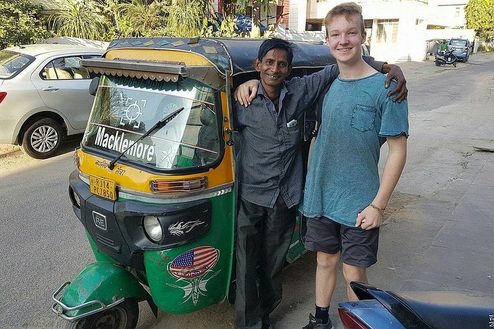 Tour privado de tuk-tuk pelos palácios, fortes e observatórios icônicos de Jaipur, foto 9 | wizardtrip