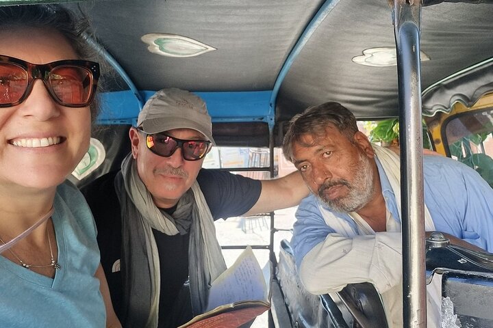 Tour privado de tuk-tuk pelos palácios, fortes e observatórios icônicos de Jaipur, foto 11 | wizardtrip