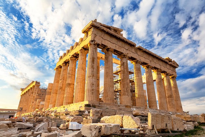 Private tour exploring the Acropolis and Athens highlights, including the Parthenon and city views, photo 8 | wizardtrip