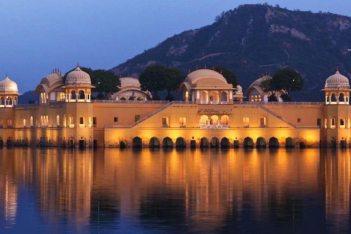 Experience the Golden Triangle: Delhi, Agra, and Jaipur's iconic landmarks and culture, photo 8 | wizardtrip