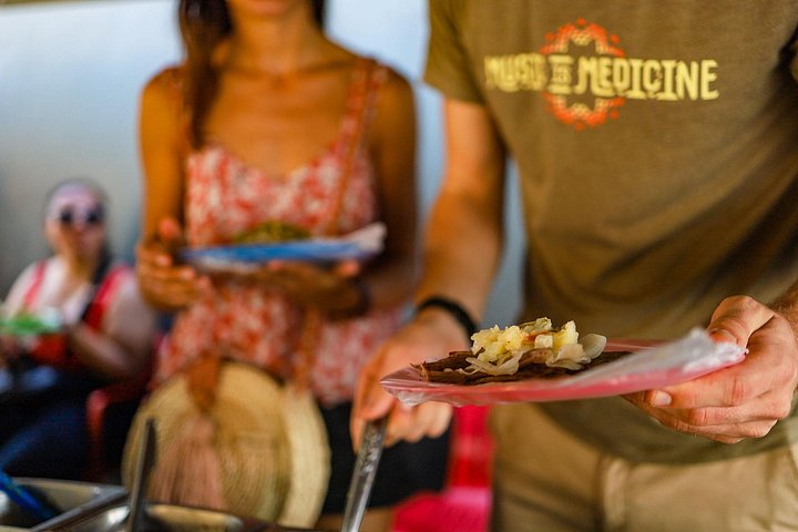 Explorez la scène culinaire de Playa del Carmen avec une visite gastronomique guidée à pied, en dégustant des spécialités locales, photo 36 | wizardtrip