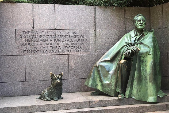Guidet busstur til Washington DCs ikoniske monumenter og landemerker, inkludert båttur, foto 23 | wizardtrip