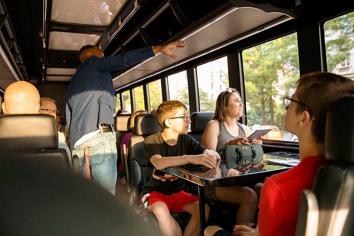 Guidet busstur til Washington DCs ikoniske monumenter og landemerker, inkludert båttur, foto 29 | wizardtrip