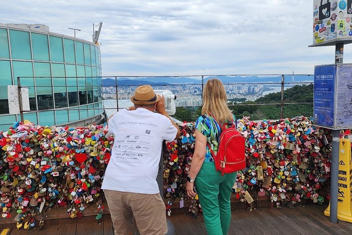 Sightseeingtur i Seoul med Gyeongbokgung-palasset, Insadong-markedet og utsikt fra Namsan Tower, foto 10 | wizardtrip