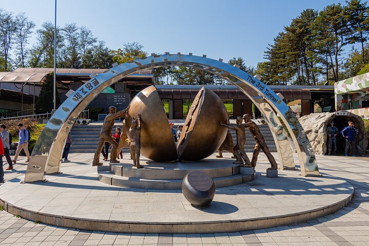 Udforsk den historiske Koreanske Demilitariserede Zone (DMZ) fra Seoul, inklusive vigtige steder og valgfrie aktiviteter, foto 48 | wizardtrip