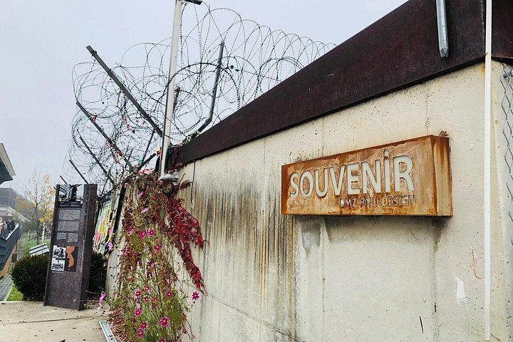 Turister udforsker Koreas Demilitariserede Zone (DMZ) nær Seoul, Sydkorea, foto 40 | wizardtrip