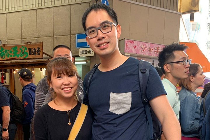 Un tour gastronómico guiado que explora el vibrante Mercado Kuromon y el distrito de Dotonbori en Osaka, con delicias locales, foto 20 | wizardtrip