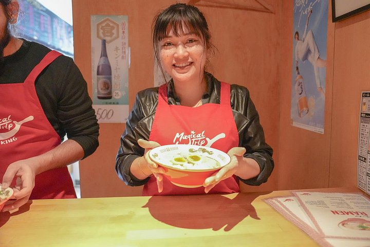 Clase de cocina práctica de ramen y gyoza en Kioto con chefs profesionales, foto 7 | wizardtrip