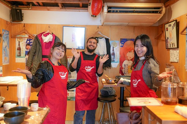 Clase de cocina práctica de ramen y gyoza en Kioto con chefs profesionales, foto 18 | wizardtrip