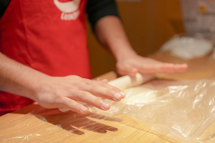 Clase de cocina práctica de ramen y gyoza en Kioto con chefs profesionales, foto 34 | wizardtrip