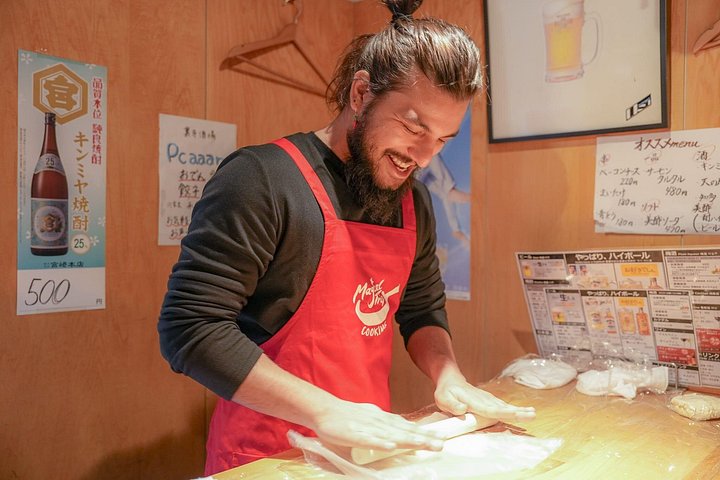 Clase de cocina práctica de ramen y gyoza en Kioto con chefs profesionales, foto 35 | wizardtrip