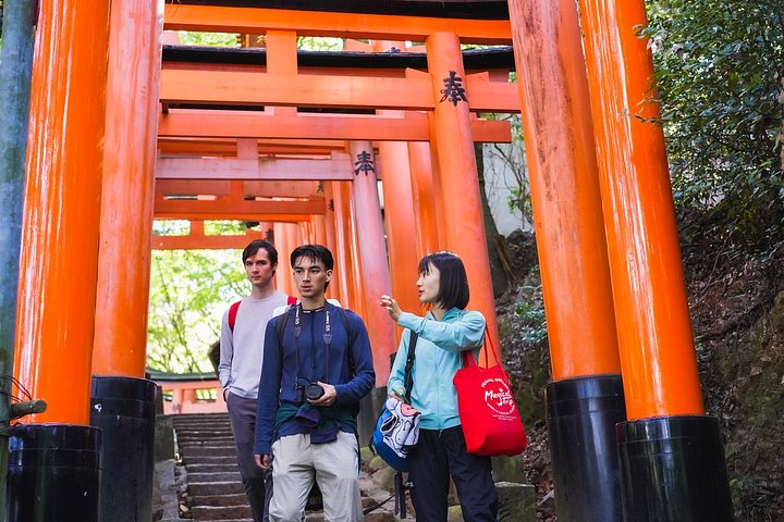 Versteckte Wanderung durch Fushimis Inari Bambushaine und Torii-Tore in Kyoto, Japan, Foto 40 | wizardtrip
