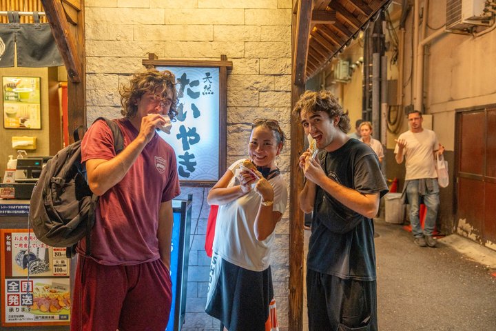 Bar crawl in Osaka door het Tenma-district, proeven van lokaal eten en drinken, foto 16 | wizardtrip