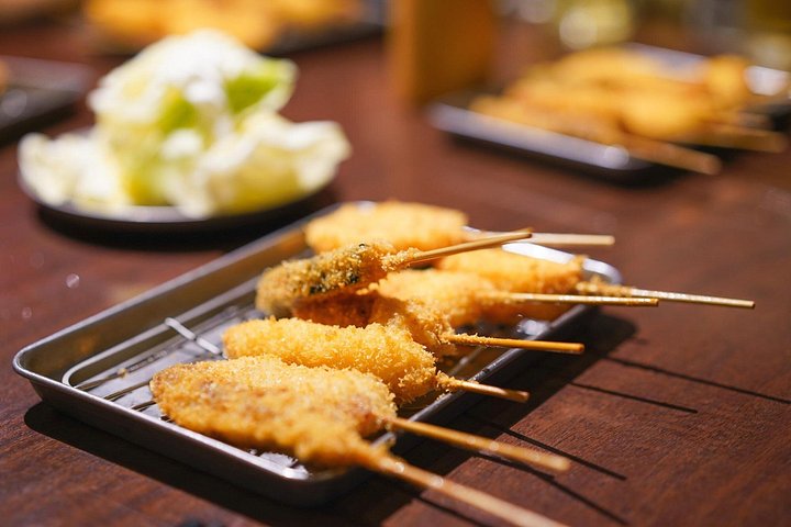 Bar crawl in Osaka door het Tenma-district, proeven van lokaal eten en drinken, foto 19 | wizardtrip